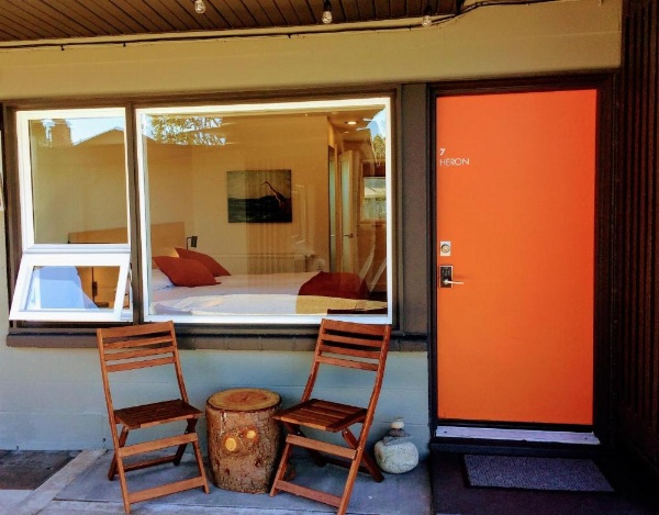 Heliotrope Hotel image 19