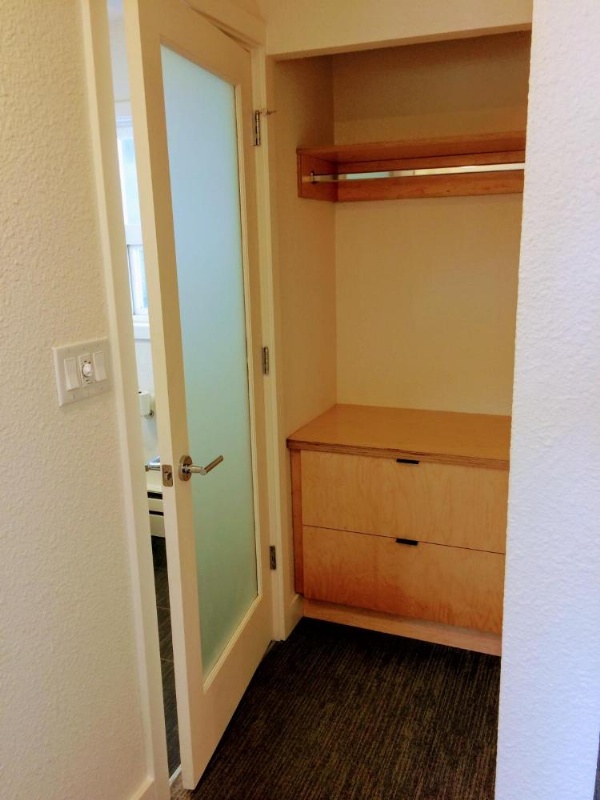 Heliotrope Hotel image 36